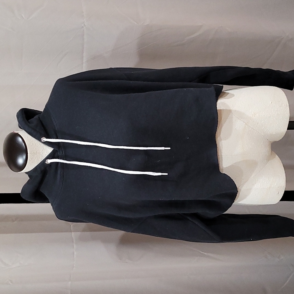 Wild fable cropped  sweatshirt